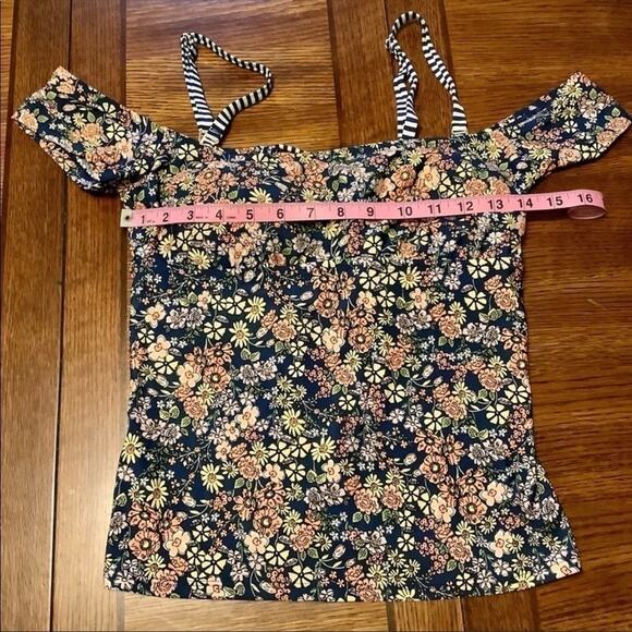 KENNETH COLE REACTION Floral Swim Top Size Small - Picture 4 of 9